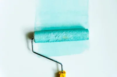 Peinture intérieure aux Tonils — murs, plafonds et boiseries